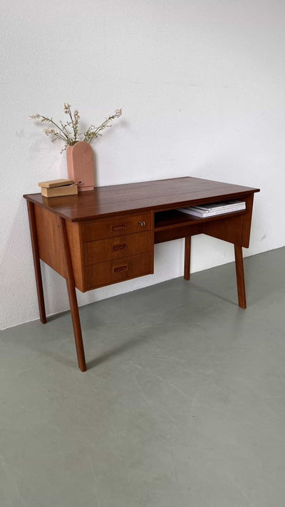 Vrijstaand bureau teak - LOUI.STORE