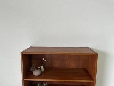 
                  
                    Wandkast met lades - LOUI.STORE
                  
                
