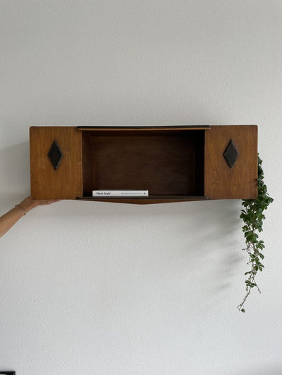 Wandkastje Amsterdamse school - LOUI.STORE