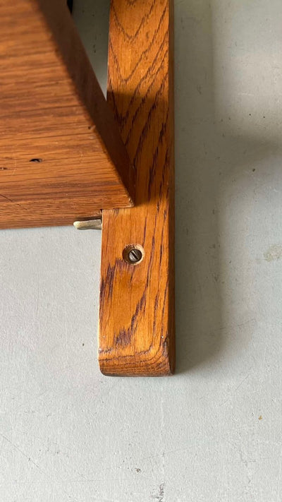 
                  
                    Wandsysteem eiken - LOUI.STORE
                  
                