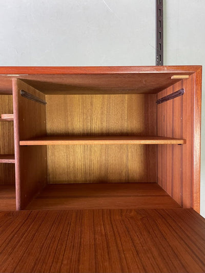 
                  
                    Wandsysteem Kai Kristiansen - LOUI.STORE
                  
                