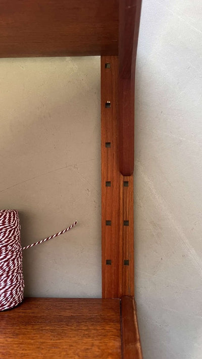 
                  
                    Wandsysteem met lades - LOUI.STORE
                  
                