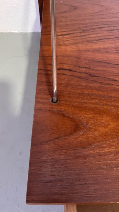 
                  
                    Wandsysteem met lades - LOUI.STORE
                  
                