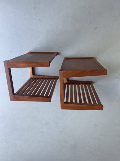
                  
                    Wandsysteem nachtkastjes teak - LOUI.STORE
                  
                