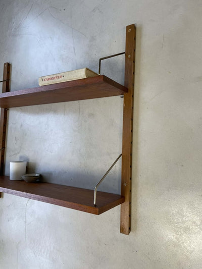 
                  
                    Wandsysteem teak *2 - LOUI.STORE
                  
                