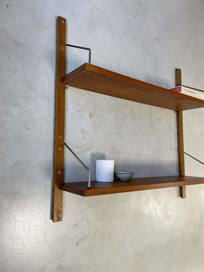 
                  
                    Wandsysteem teak *2 - LOUI.STORE
                  
                