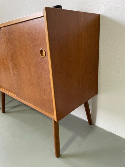 
                  
                    Zweeds kastje - LOUI.STORE
                  
                